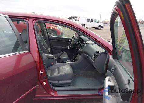 2005 Honda Accord 2.4 Ex из США, поврежденный, VIN 1HGCM568X5A123772